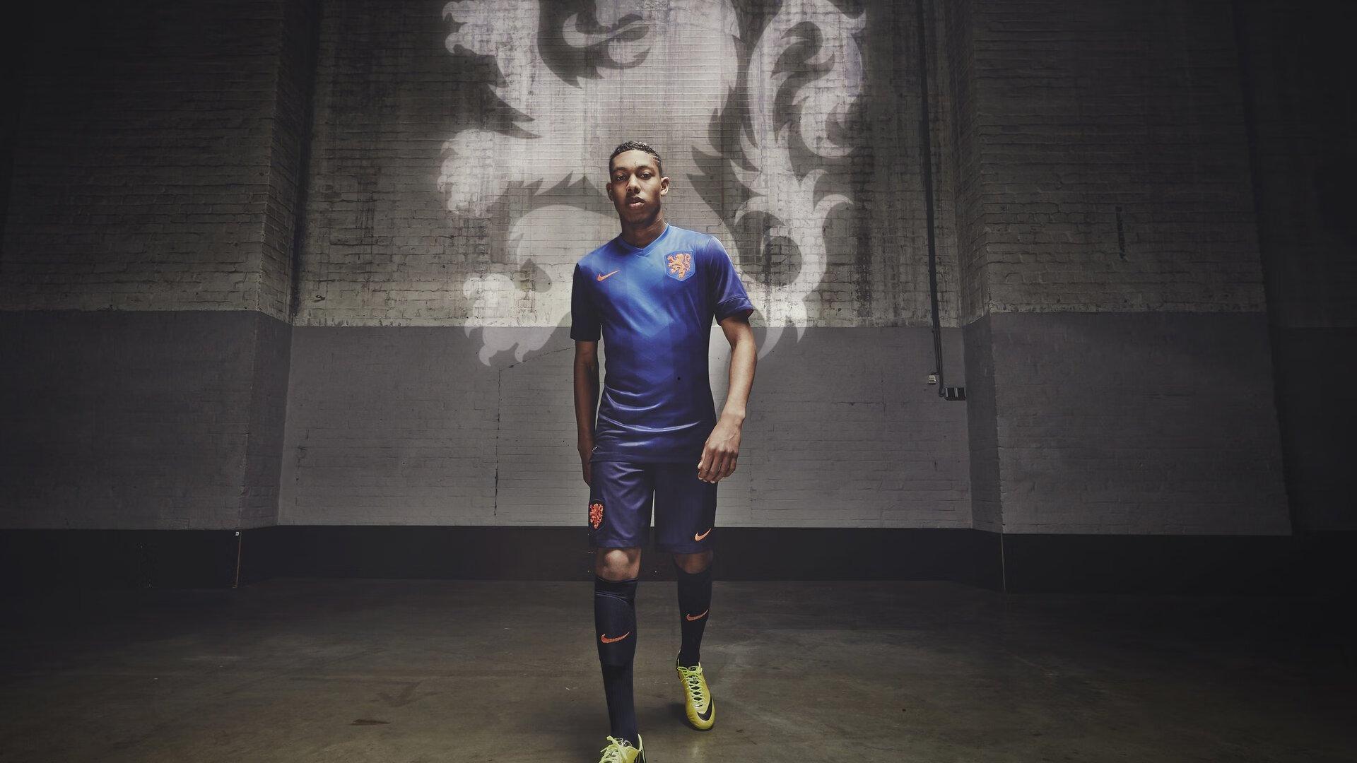 佩林卡，詹姆斯以湖人身份退役将成就最完美篇章