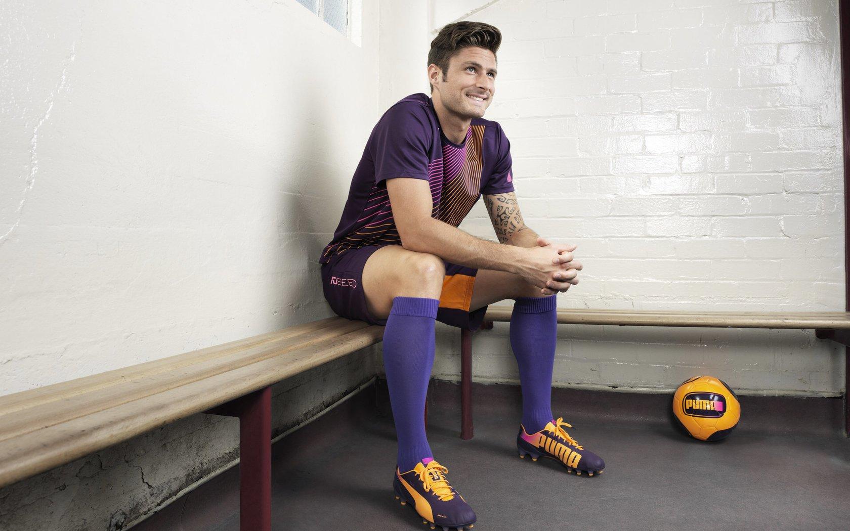 特雷·扬159场轰入400记三分,刷新NBA历史最快纪录